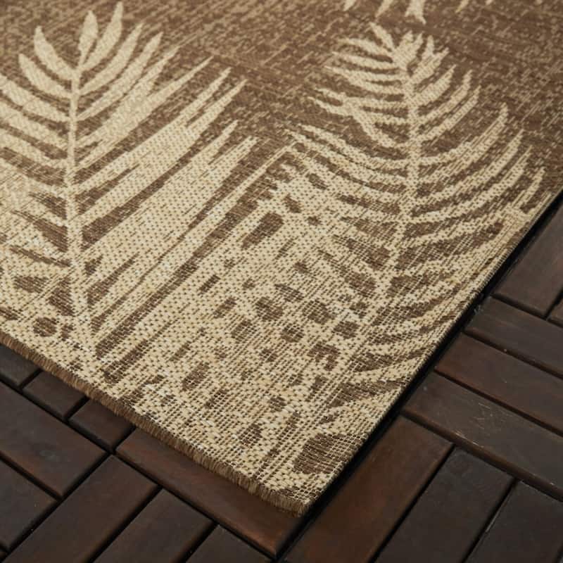 Concetta Tropical Patio Indoor/Outdoor Area Rug