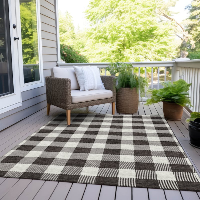 Machine Washable Indoor/ Outdoor Chantille Plaid Rug - Black - 5' x 7'6"