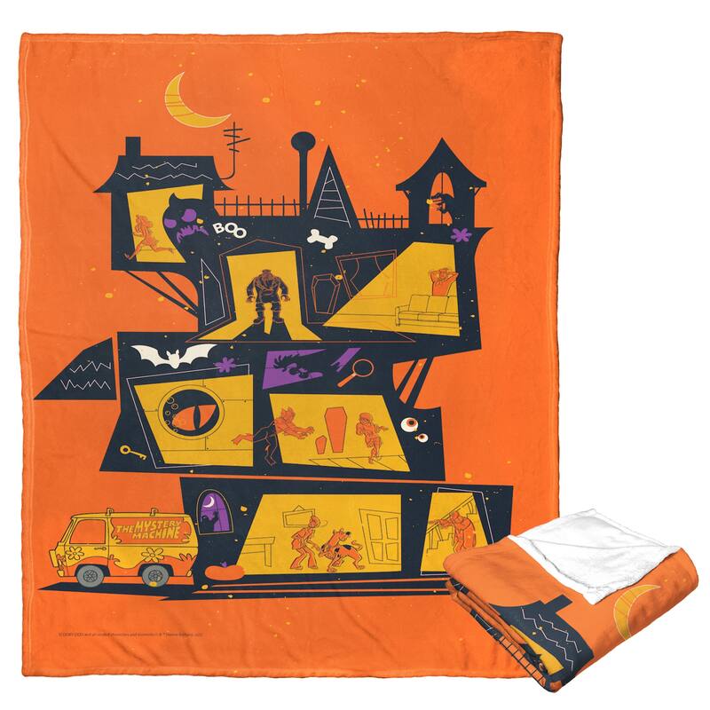 Warner Brothers Scooby-Doo Haunted House Silk Touch Throw Blanket