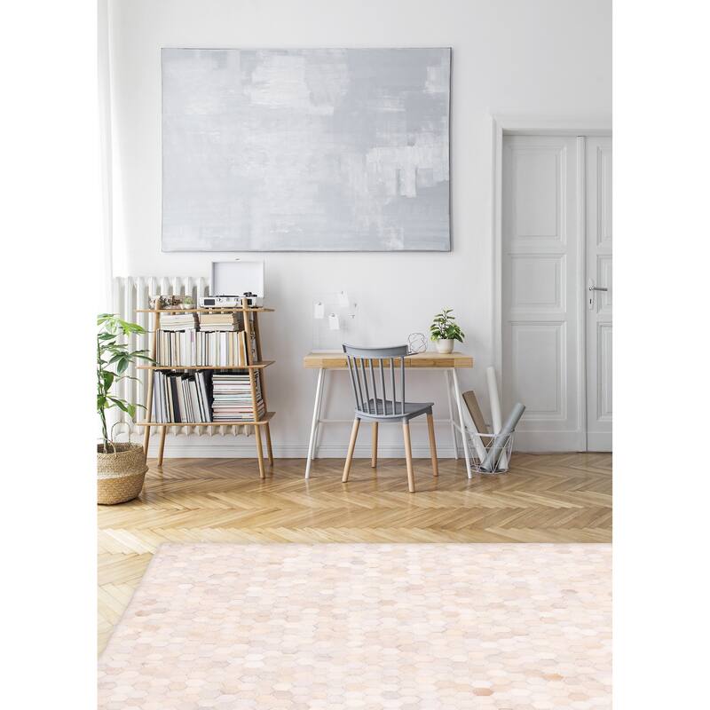 ECARPETGALLERY Handmade Cowhide Patchwork Ivory Leather Rug - 6'0 x 6'0