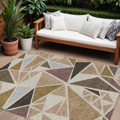 HomeRoots Geometric Transitional Rectangle Outdoor Rug