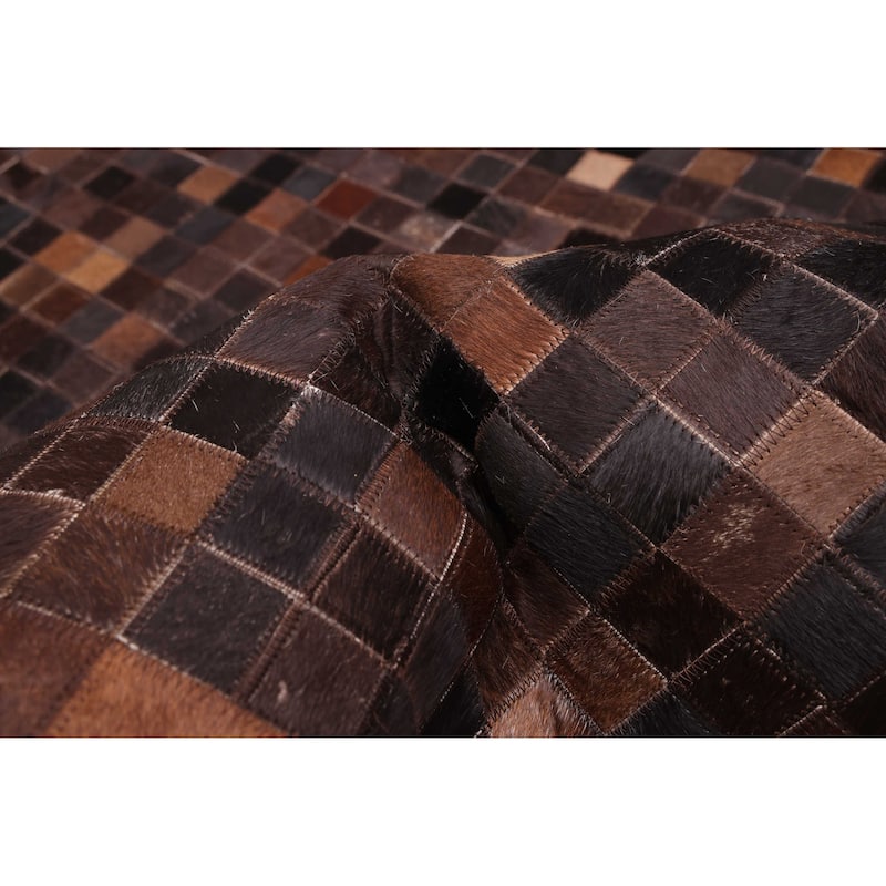 ECARPETGALLERY Handmade Cowhide Patchwork Dark Brown Leather Rug - 5'1 x 8'0