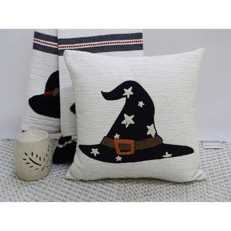 Vibhsa 20" x 20" Halloween Decorative Throw Pillow