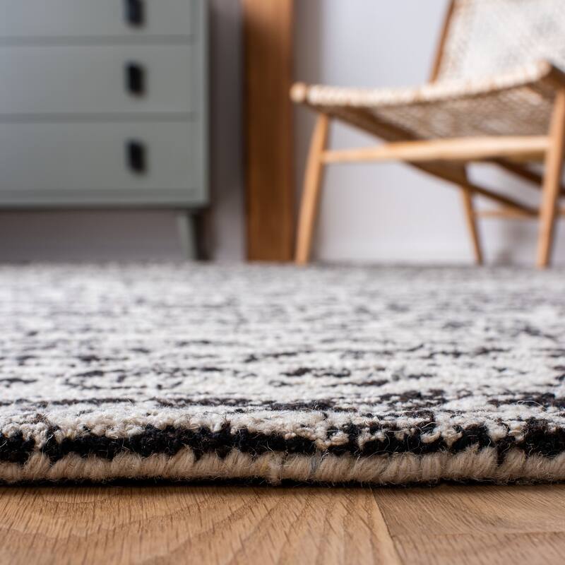 SAFAVIEH Handmade Micro-Loop Ayelet Transitional Wool Rug-
