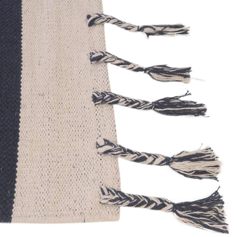 Contemporary Dario Collection Area Rug
