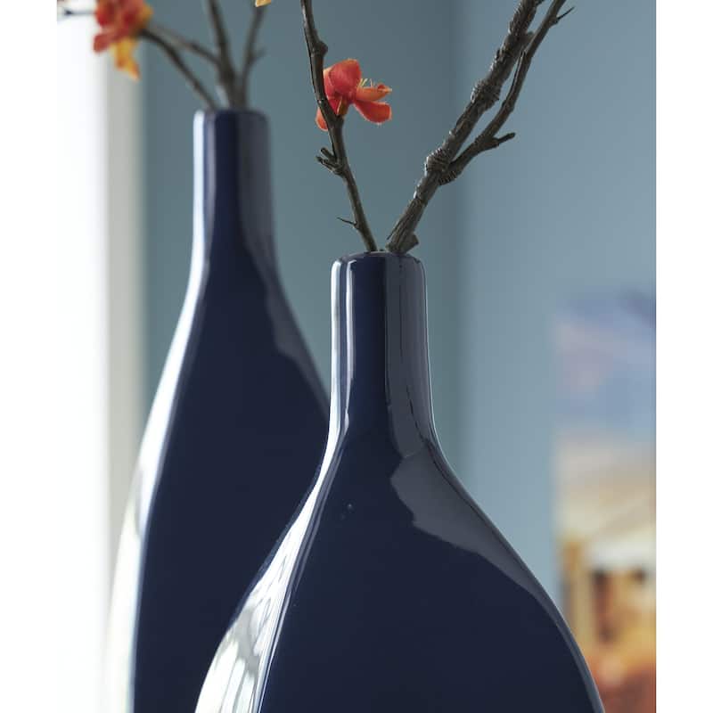 Signature Design by Ashley Abtinson Navy Vase