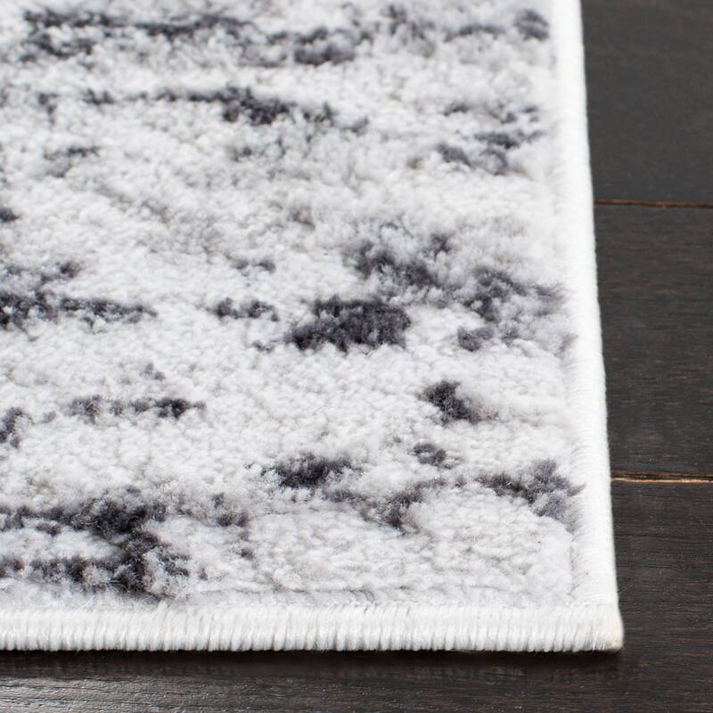 SAFAVIEH Amelia Modern Abstract Rug