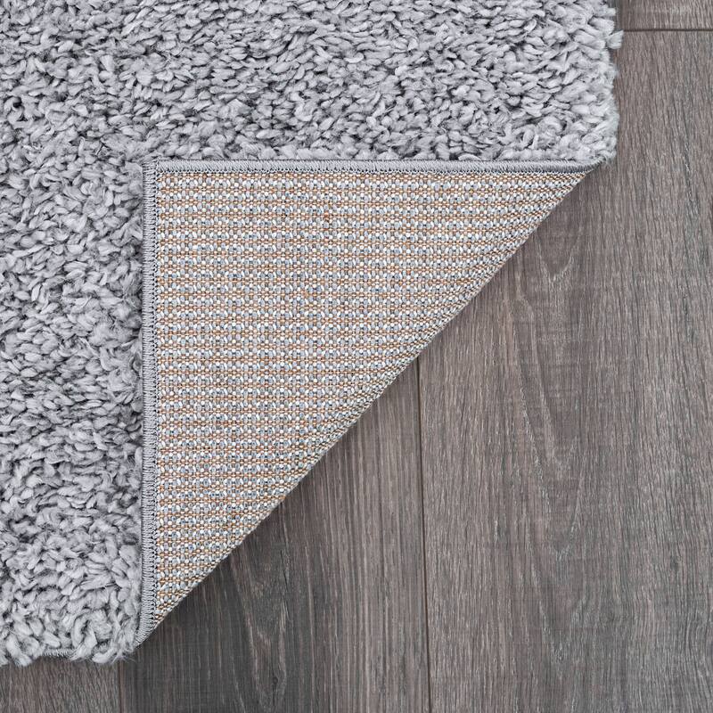 Sohni Shag Farmhouse Solid Color Indoor Area Rug