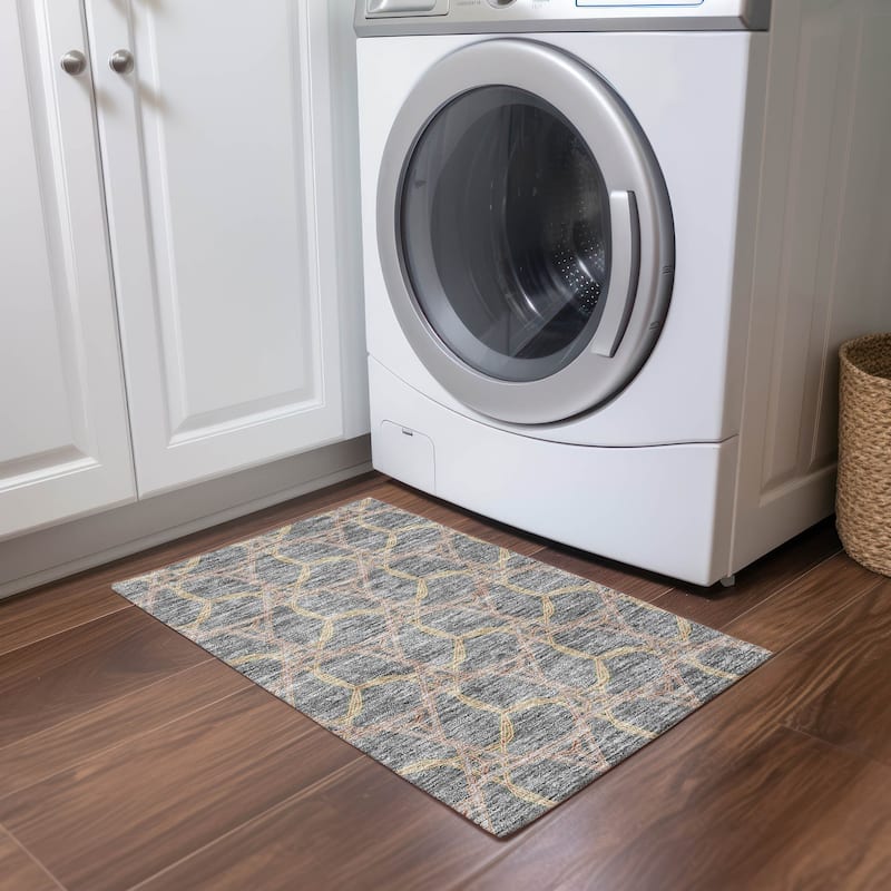 Machine Washable Indoor/ Outdoor Transitional Links Chantille Rug