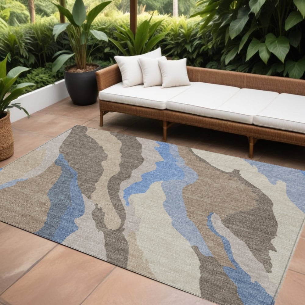 HomeRoots Abstract Transitional Rectangle Outdoor Rug
