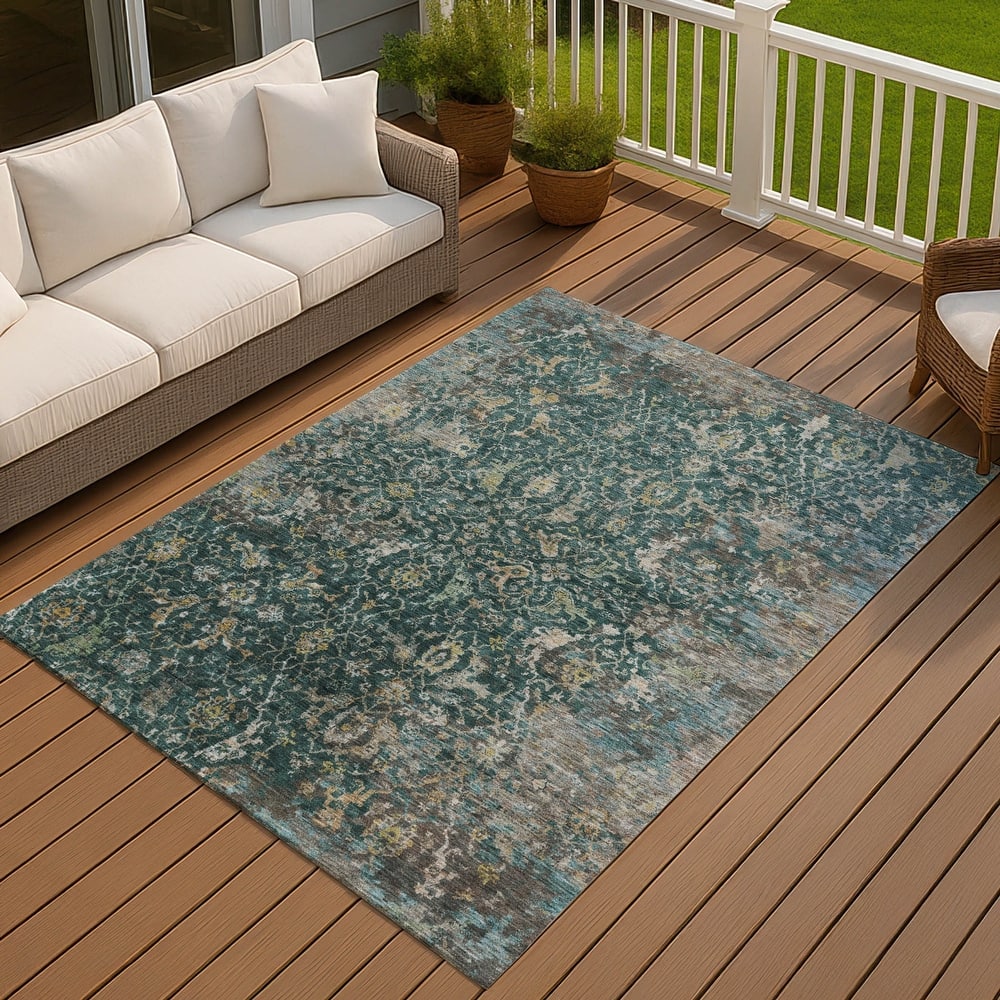 Machine Washable Indoor/ Outdoor Vintage Traditional Chantille Rug
