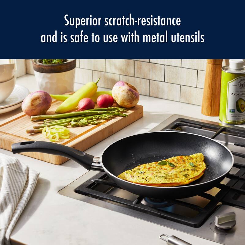 Henckels Everlift 2-pc Traditional Nonstick Fry Pan Set - 8-in & 10-in - Black