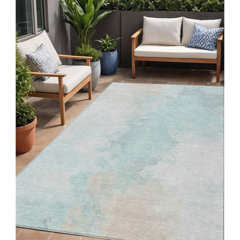 HomeRoots Abstract Transitional Rectangle Outdoor Rug - 5' X 8'