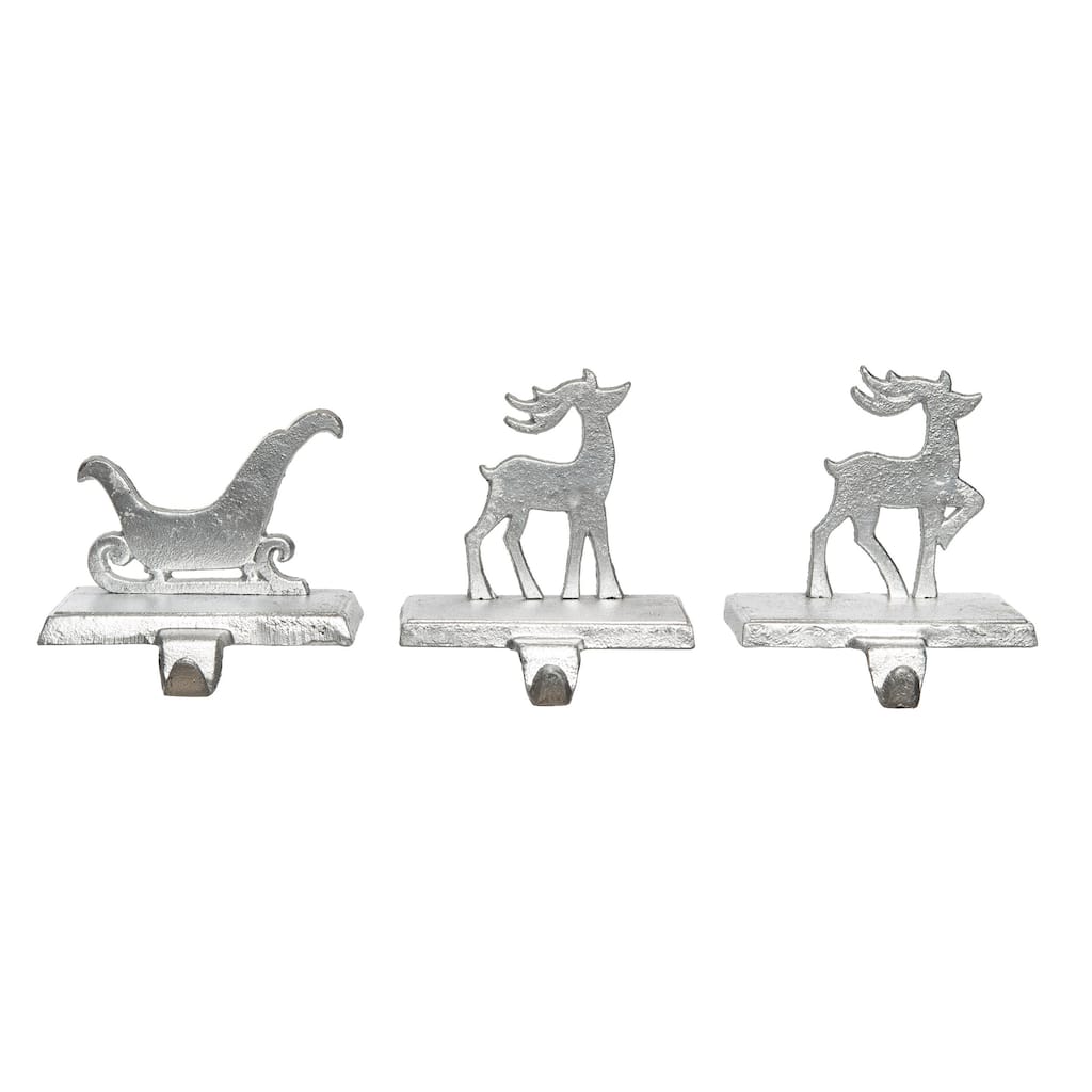 Transpac Metal 5.12 in. Silver Christmas Reindeer/Sleigh Stocking Holder Set of 3