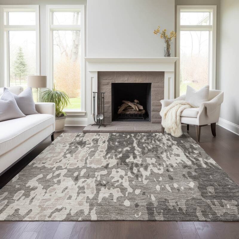 Machine Washable Indoor/ Outdoor Abstract Contemporary Chantille Rug