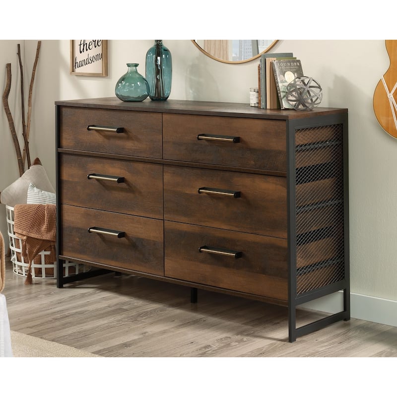 Briarbrook 6-Drawer Dresser Bo