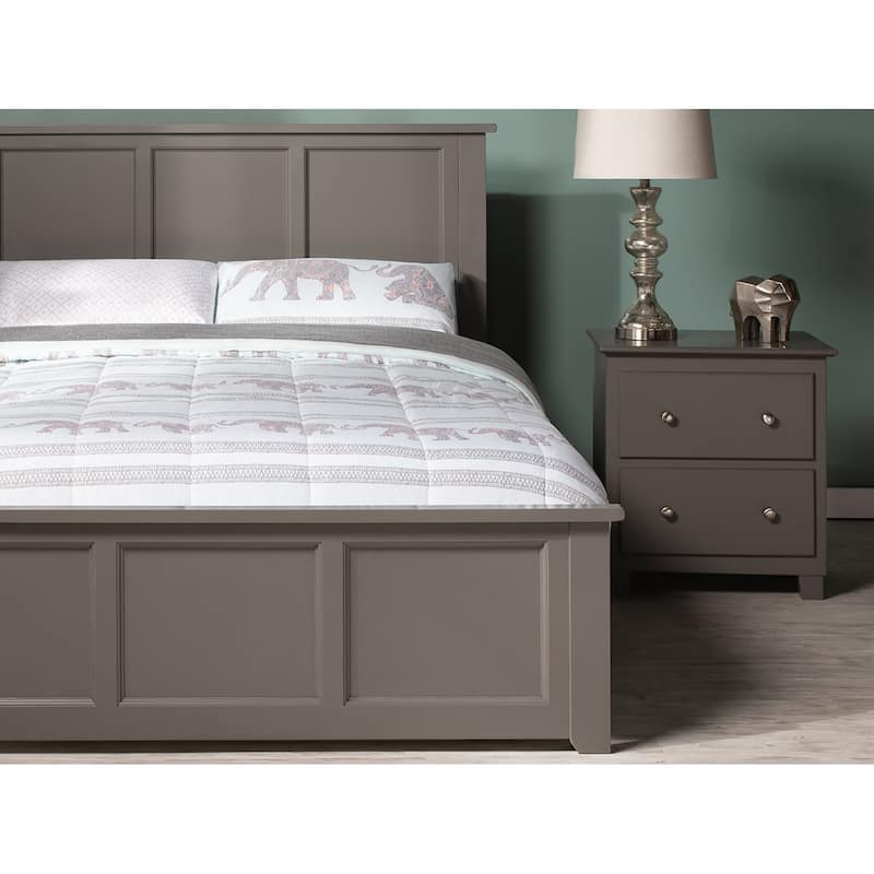 Madison Full Wood Platform Bed with Matching Footboard in Grey