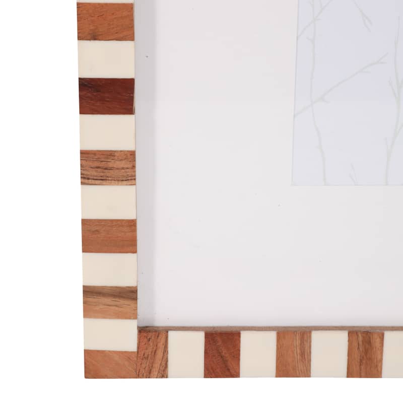 Resin Wood Picture Frame Glass Construction Stylish Decorative Frame