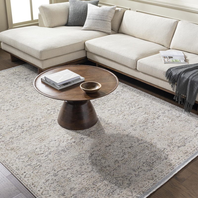 Livabliss Rivaldo Traditional Oriental Classic Area Rug - 2' 4" x 3' 9"