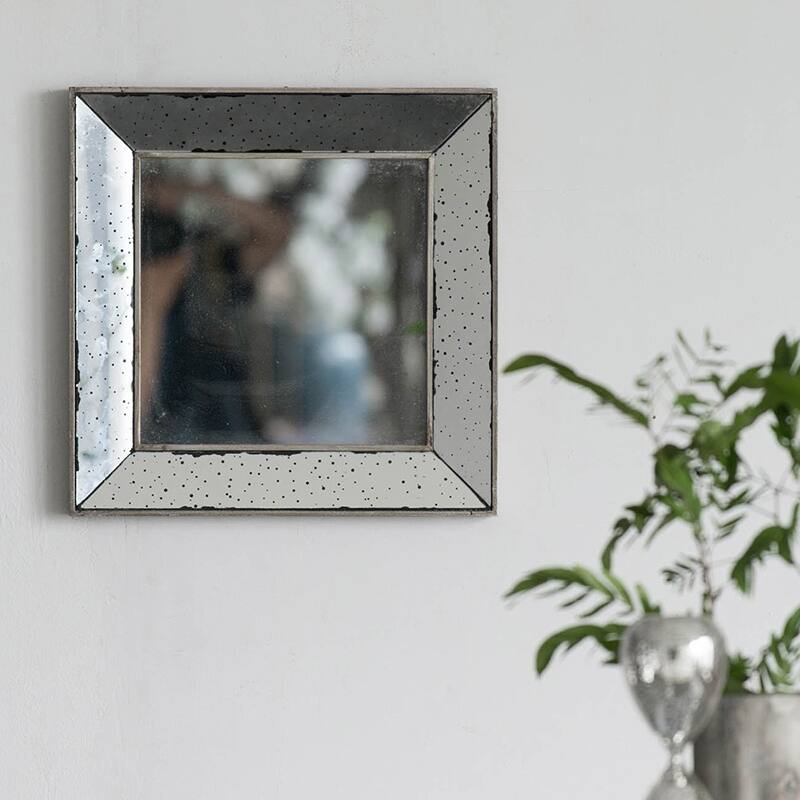 Traditional Distressed Wall Decor Accent Mirror - Silver