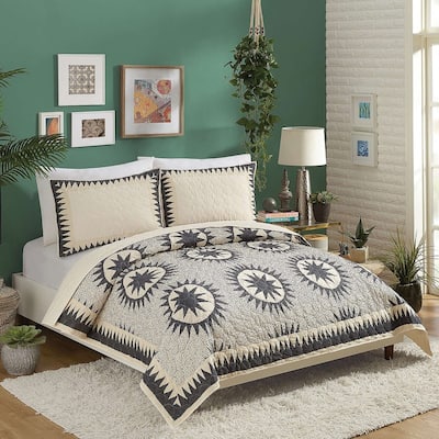 Soleil 100% Cotton 3-Piece Quilt Set by Jungalow