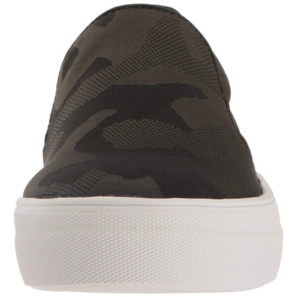 steve madden women's gills fashion sneaker