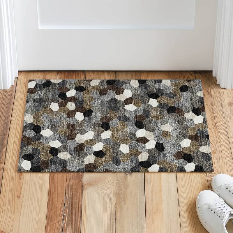 Machine Washable Indoor/ Outdoor Modern Loyd Chantille Rug