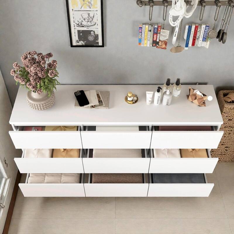 9-Drawer Handle-Free Dresser, Modern Matte Wood Storage Chest for Bedroom, Living Room or Entryway