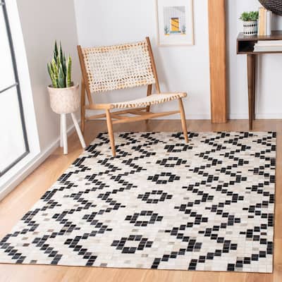 SAFAVIEH Handmade Studio Leather Tamica Natural Hide Leather Rug