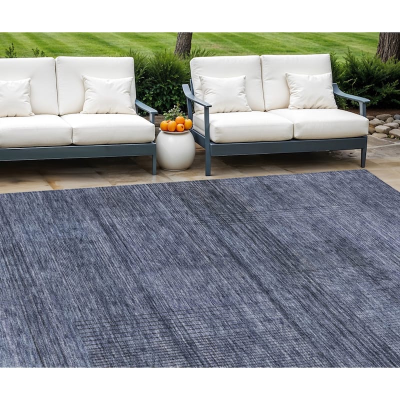 HomeRoots Striped Transitional Rectangle Outdoor Rug - 8' X 10'