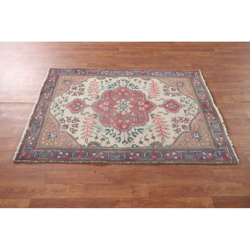 Tabriz Persian Accent Rug Hand-Knotted Wool Carpet - 3'2"x 4'7"
