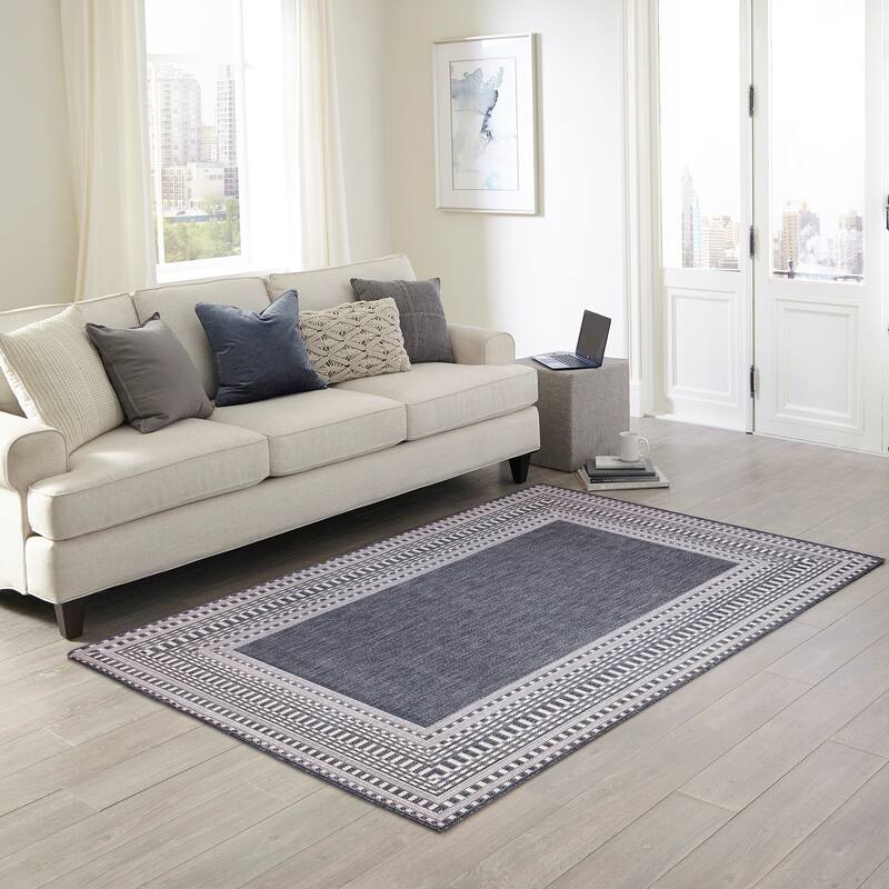 Liora Manne Malibu Etched Border Indoor/Outdoor Rug