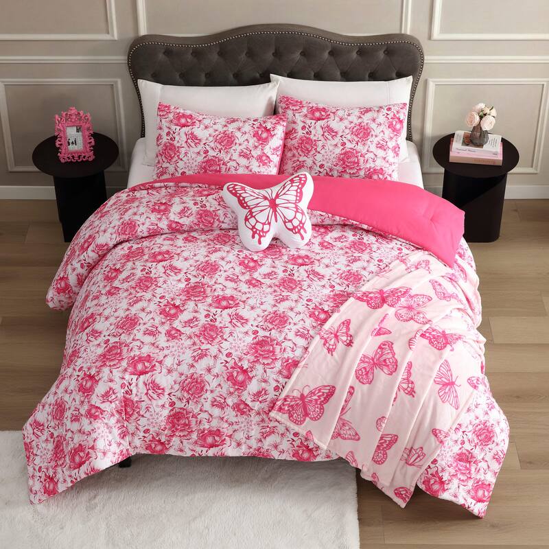 Betsey Johnson Sketch Toile Reversible Pink Comforter Bonus Set