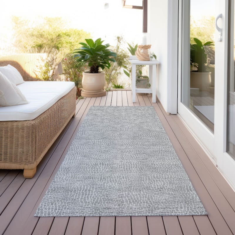 Machine Washable Indoor/ Outdoor Solid Modern Chantille Rug
