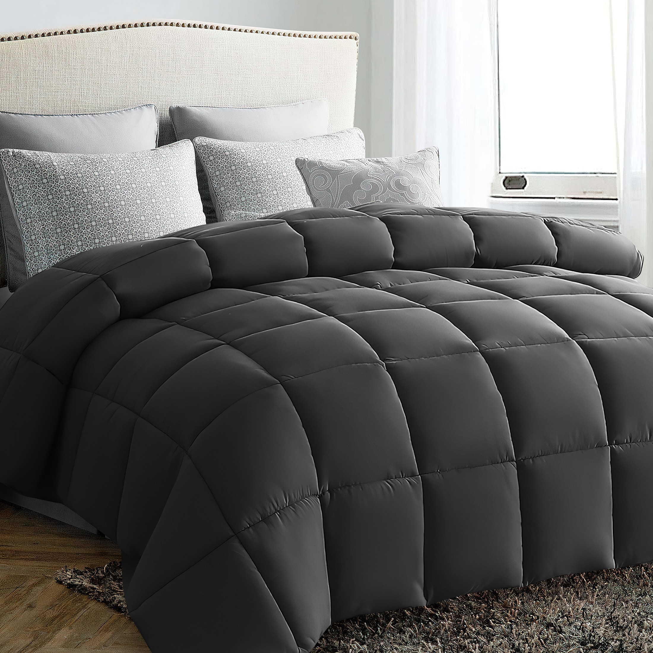 All Season Ultra Soft Fiber Machine Washable Quilted Comforter/Duvet Insert with Corner Tabs Comforter