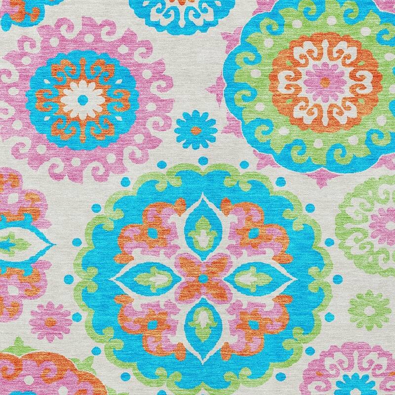 HomeRoots Floral Medallion Transitional Rectangle Outdoor Rug