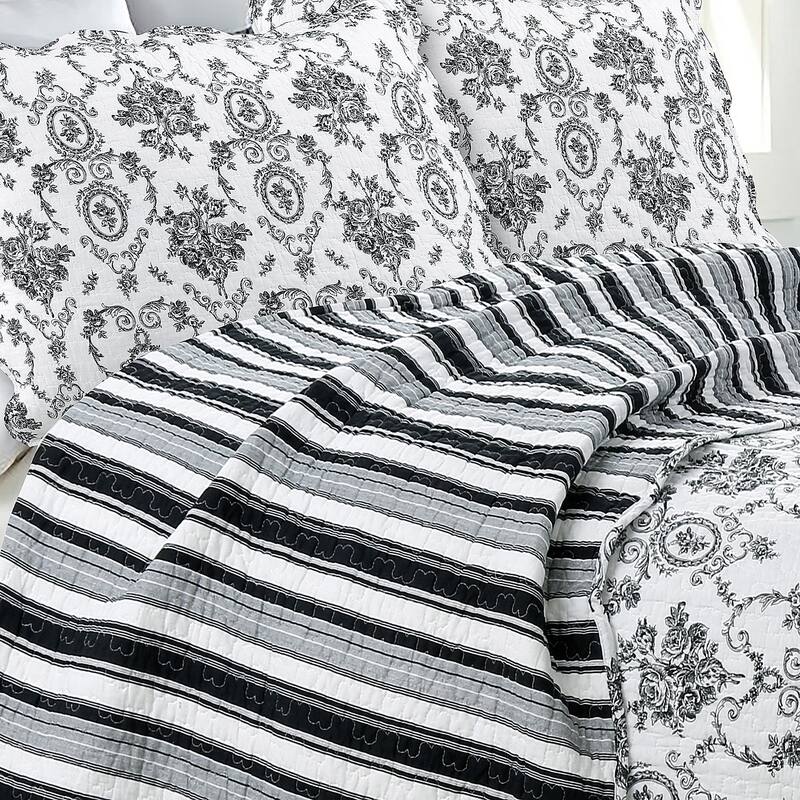 Gracewood Hollow Mekuli French Medallion 3-piece Quilt Bedding Set