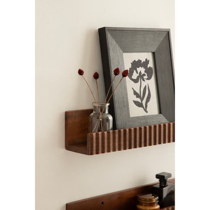 Kate and Laurel Furrow Ledge Shelf Set.