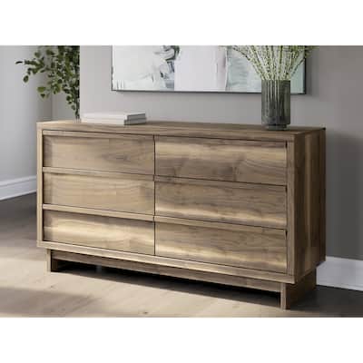 Signature Design by Ashley Darcalli Brown Dresser