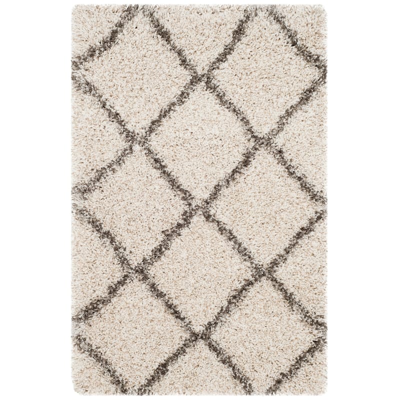 SAFAVIEH Hudson Shag Estella Diamond Trellis 2-inch Thick Rug - 2' x 3' - Ivory/Grey