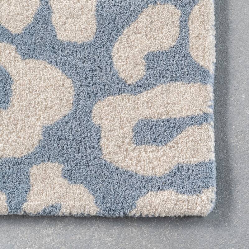 Nuloom Rorie Leopard Print Wool Area Rug