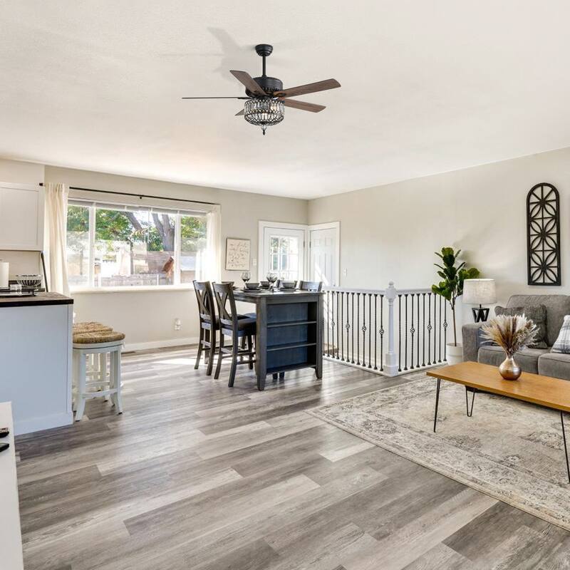 52-Inch Crystal Ceiling Fan with 5 Plywood Blades