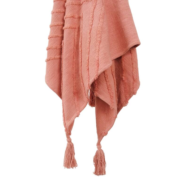 HomeRoots 50" X 60" Coral Cotton Woven Geometric Throw Blanket with Tassels