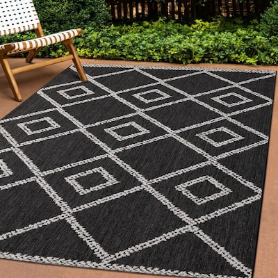 Jackson Collection - Black Grey Diamonds Indoor/Outdoor Area Rug