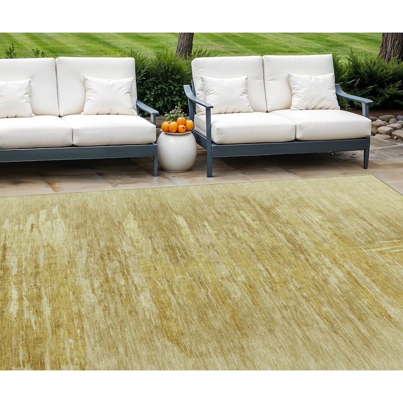 HomeRoots Abstract Transitional Rectangle Outdoor Rug - 8' X 10'