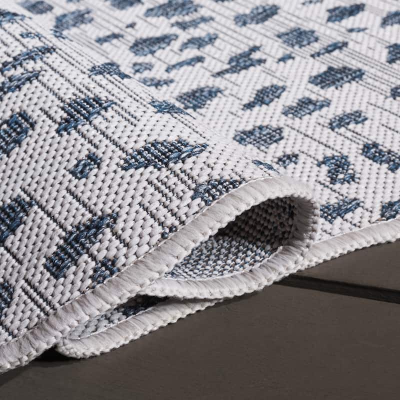 SAFAVIEH Courtyard Ruta Indoor/ Outdoor Waterproof Patio Backyard Rug