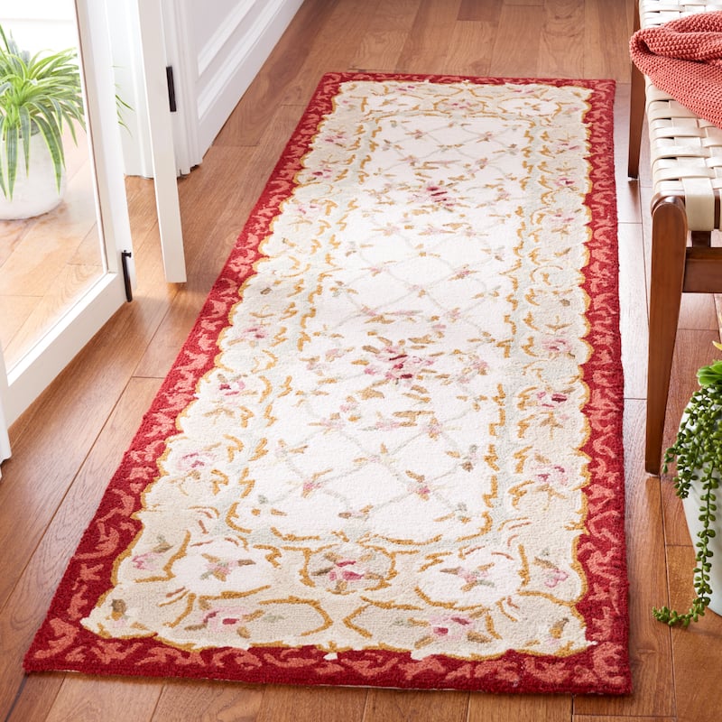SAFAVIEH Handmade Chelsea Nour French Country Wool Rug - 2'6" x 10' Runner - Ivory/Burgundy