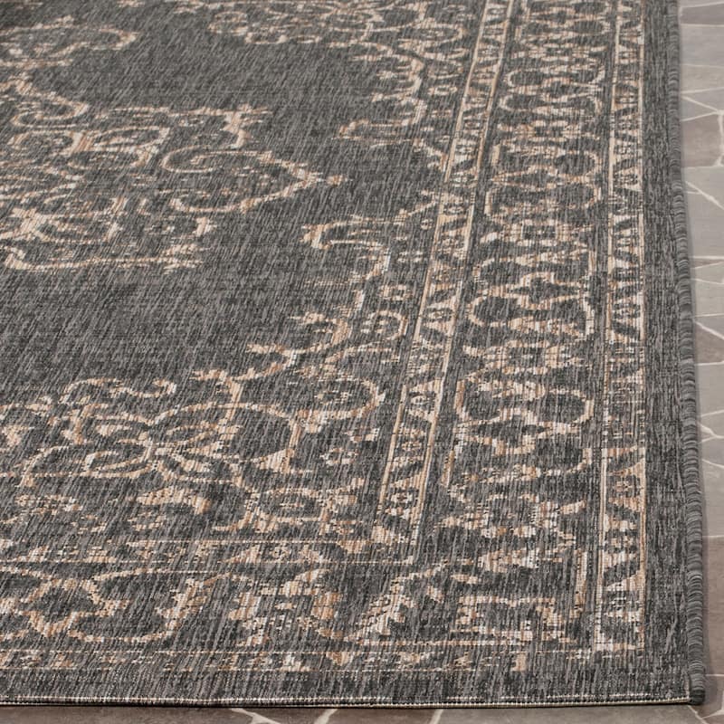 SAFAVIEH Courtyard Divna Medallion Indoor/ Outdoor Waterproof Patio Backyard