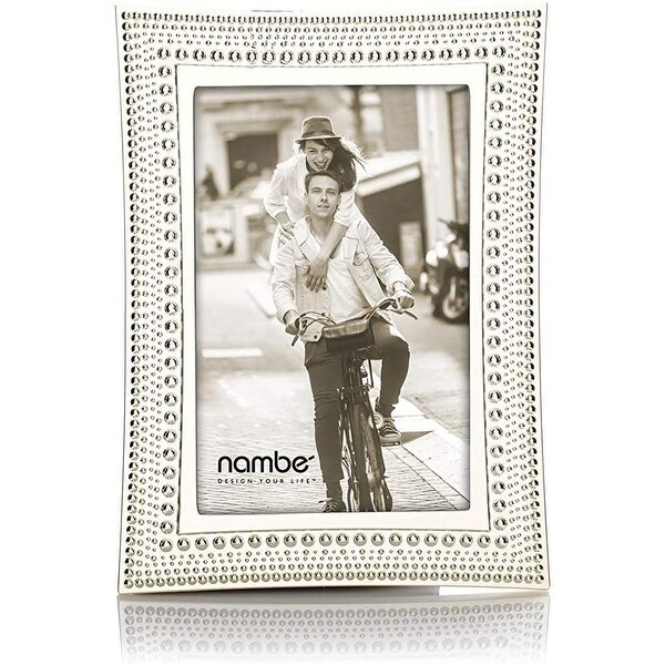 Nambe Designed by Maureen McTammy Measures at 8 x 10 Made with Silver Plate and Glass Beaded Collection Picture Frame