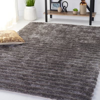 SAFAVIEH Handmade 3D Shag Marye 1.2-inch Thick Rug